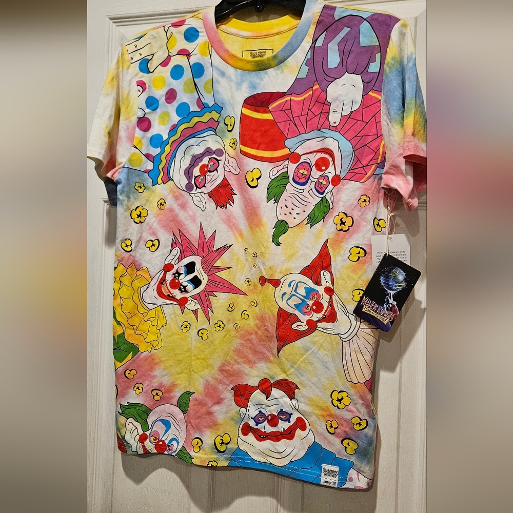 KILLER KLOWNS TSHIRT BY LOUNGEFLY